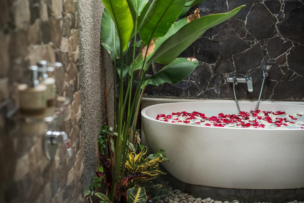 Anusara Luxury Villas (Adults Only) Ubud Pokój zdjęcie